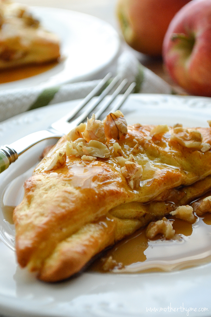 Apple Stuffed Crescent Roll French Toast | www.motherthyme.com