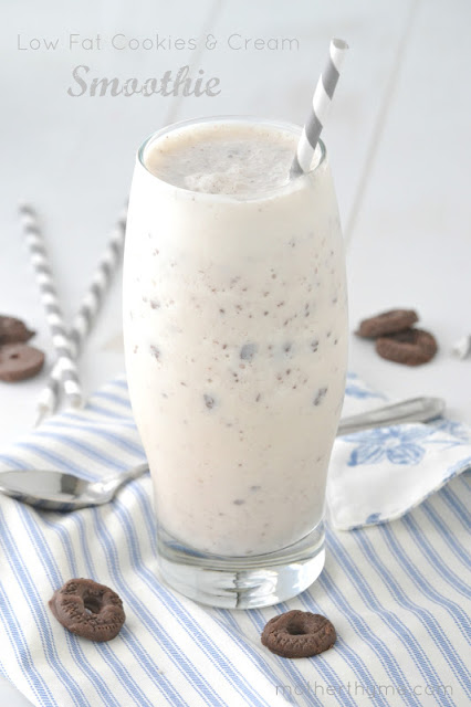 Low Fat Cookies and Cream Smoothie
