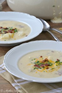 Baked Potato Soup | www.motherthyme.com