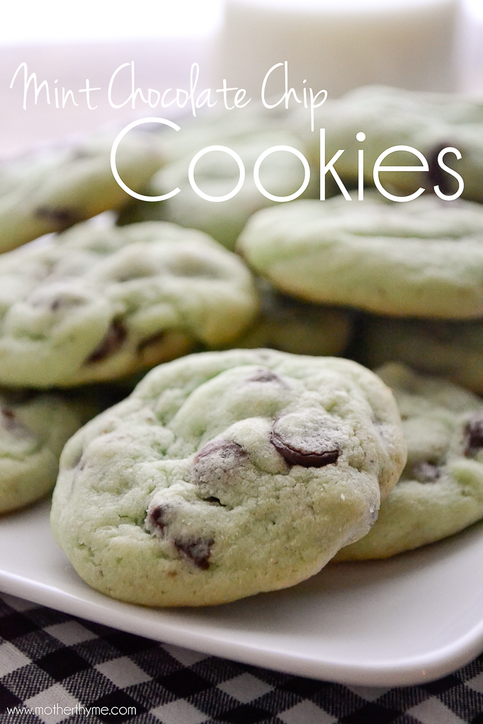 Mint Chocolate Chip Cookies | www.motherthyme.com