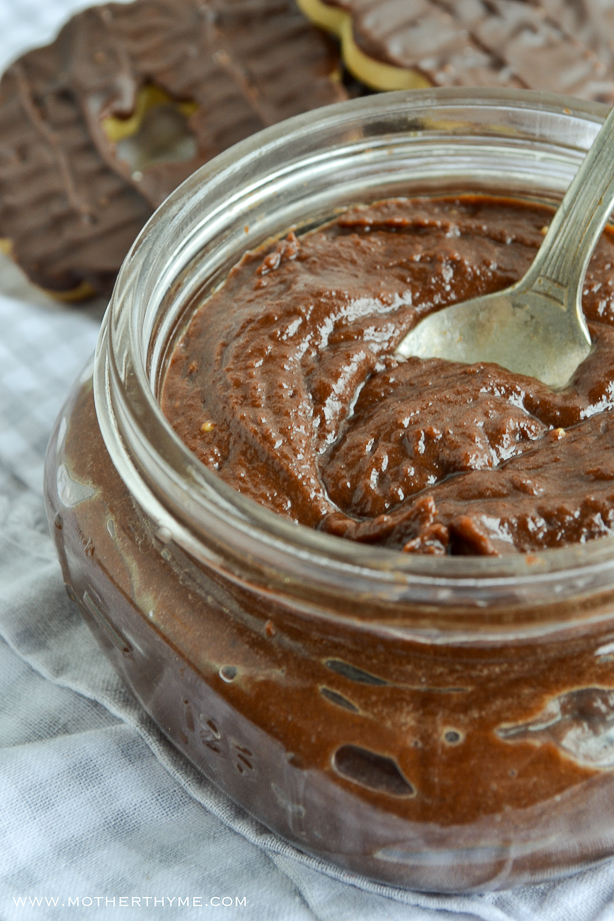 {3 ingredient} Chocolate Cookie Butter | www.motherthyme.com