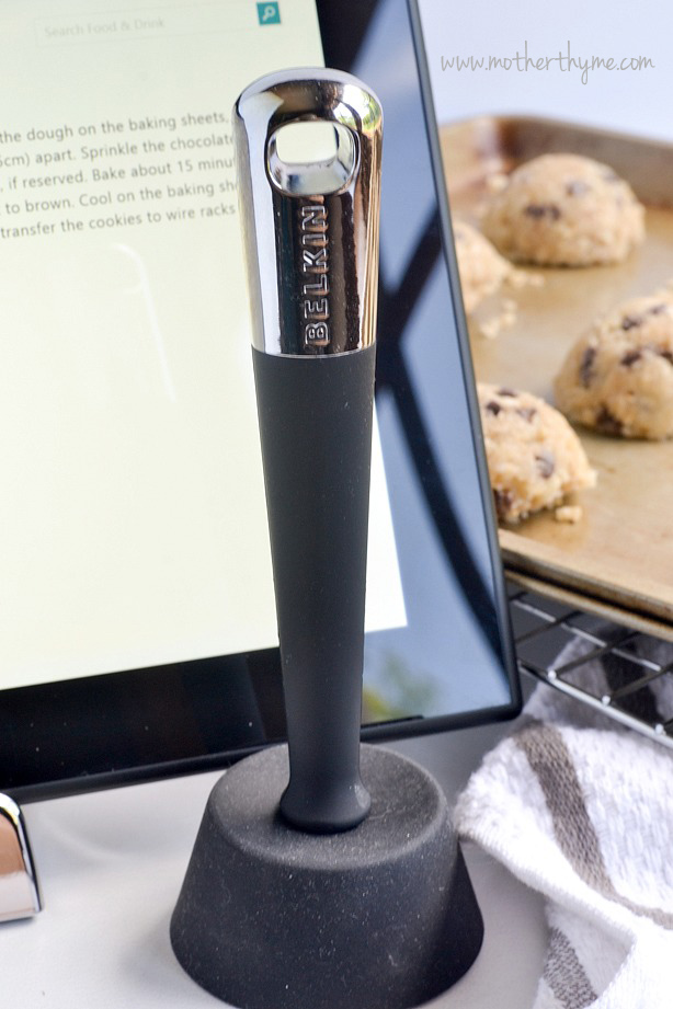 Side Dishin'- Nokia Lumia 2520 & Belkin Chef Stand Review | Mother Thyme