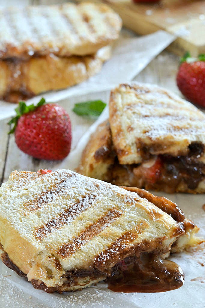 Roasted Strawberry, Brie and Nutella Grilled Cheese