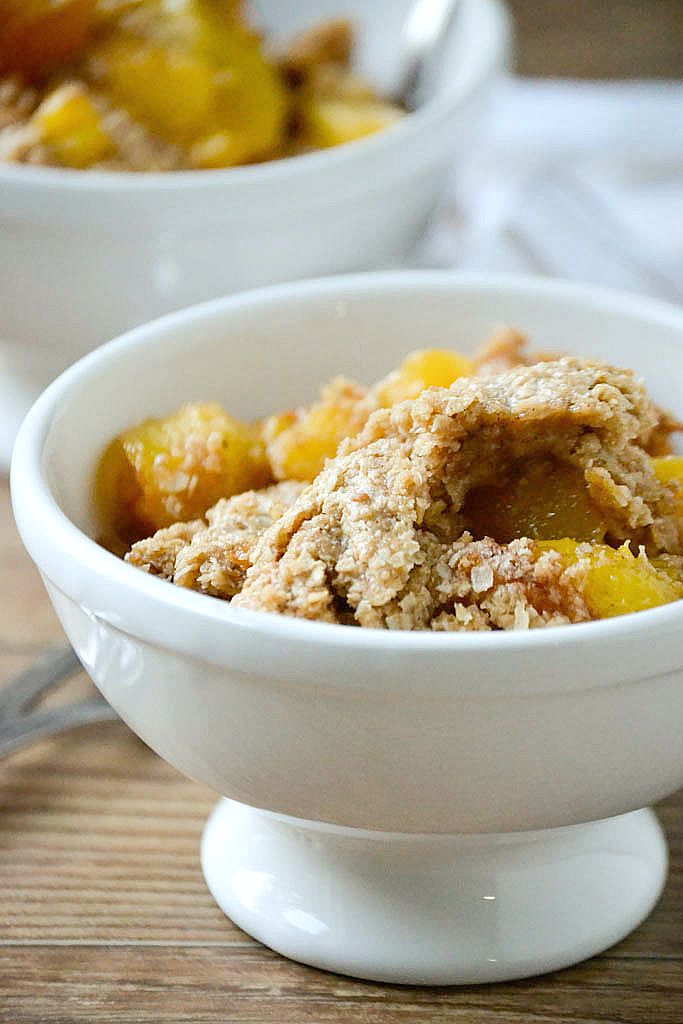 Oatmeal Cookie Peach Cobbler | www.motherthyme.com