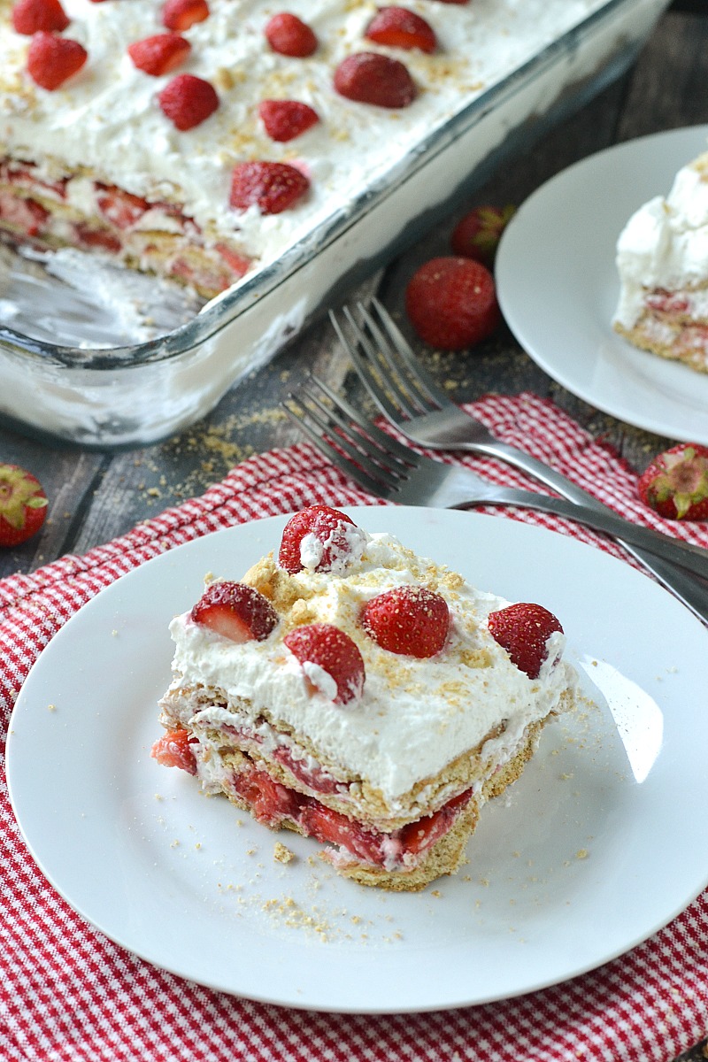 Strawberries and Cream Icebox Cake | www.motherthyme.com