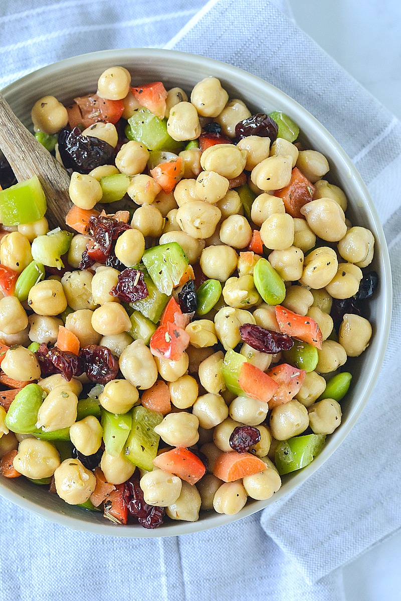 Chickpea and Edamame Salad | www.motherthyme.com