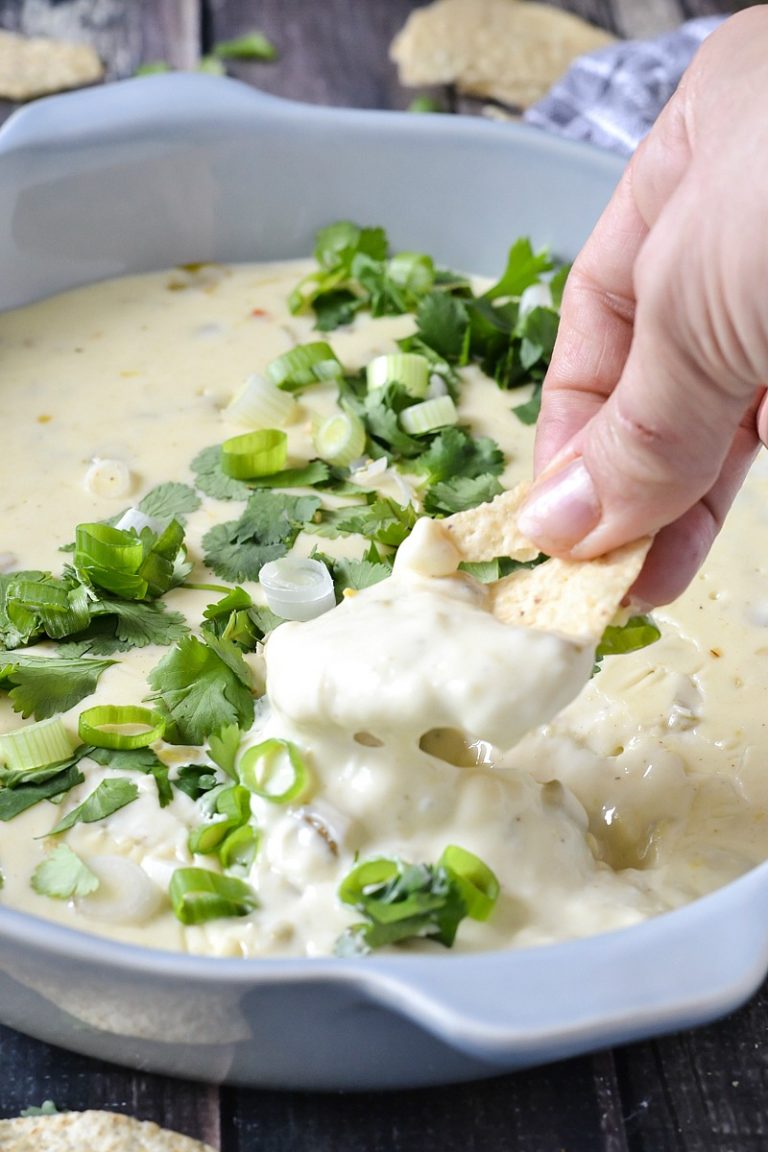 The Best White Queso Dip