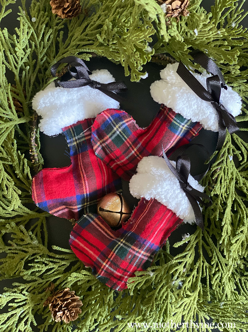 No-Sew Tartan Plaid Stocking Ornament – Free Pattern