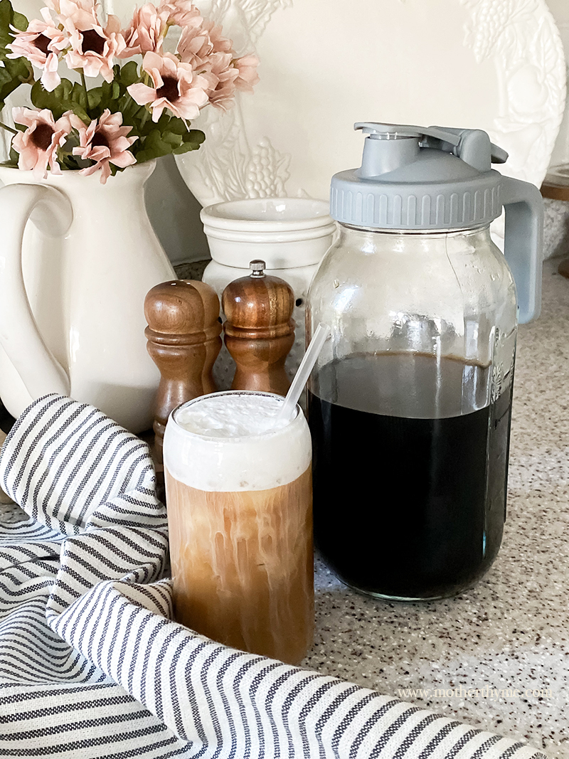 EASY COLD BREW COFFEE